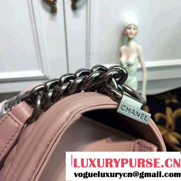 Chanel Medium Boy Flap Shoulder Bag A67086 Pink in Lambskin Leather