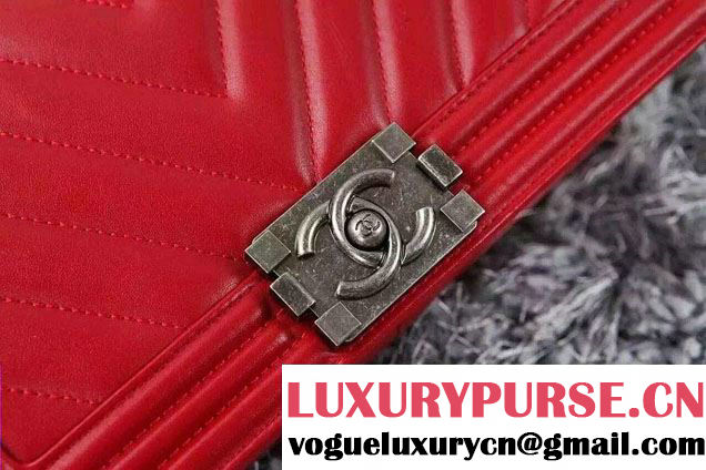 Chanel Calfskin Chevron Quilting Boy Flap Bag A92859 Red 2015