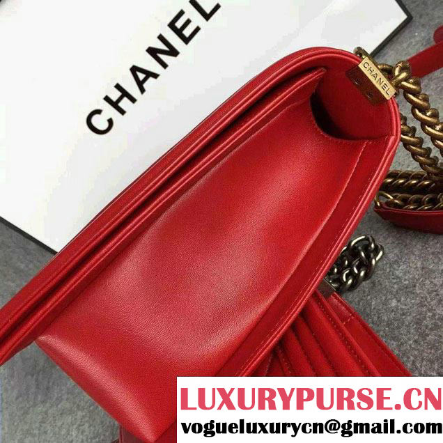 Chanel Large Boy Flap Shoulder Bag in Lambskin Leather Red with Gold Hardware