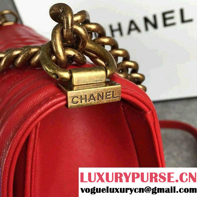 Chanel Large Boy Flap Shoulder Bag in Lambskin Leather Red with Gold Hardware
