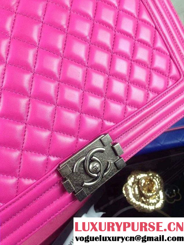 Chanel Large Boy Flap Shoulder Bag in Lambskin Leather Fuchsia