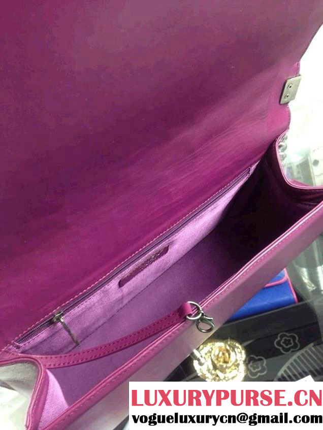 Chanel Large Boy Flap Shoulder Bag in Lambskin Leather Purple