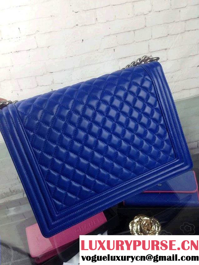 Chanel Large Boy Flap Shoulder Bag in Lambskin Leather Blue