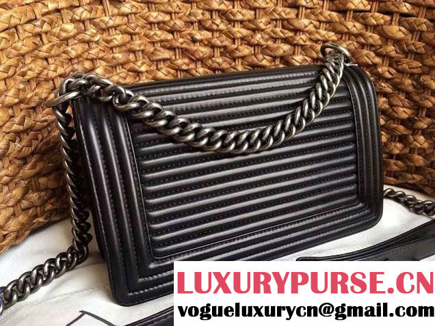 Chanel Horizontal Quilted Old Medium Boy Flap Bag Black 2015/2016