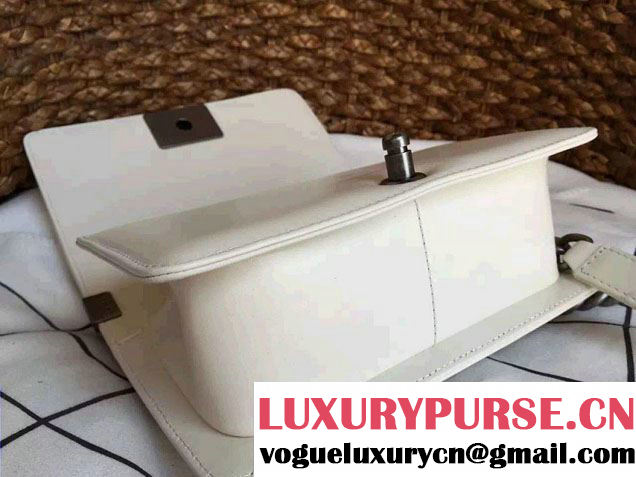 Chanel Horizontal Quilted Small Boy Flap Bag White 2015/2016