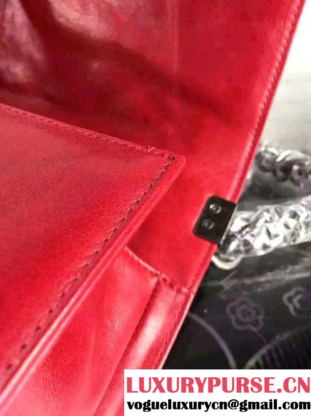 Chanel Boy Quilted Flap Shoulder Medium Bag Red