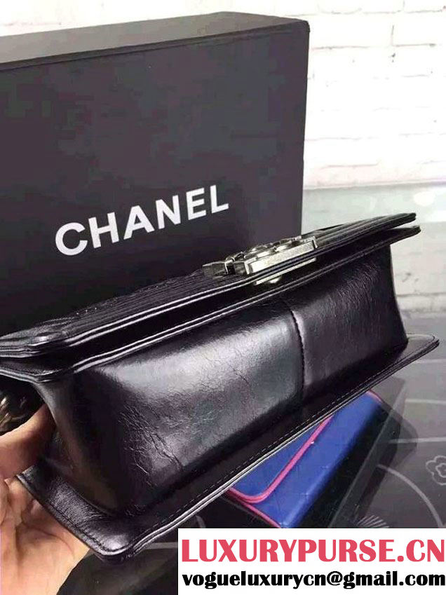 Chanel Boy Quilted Flap Shoulder Medium Bag Black