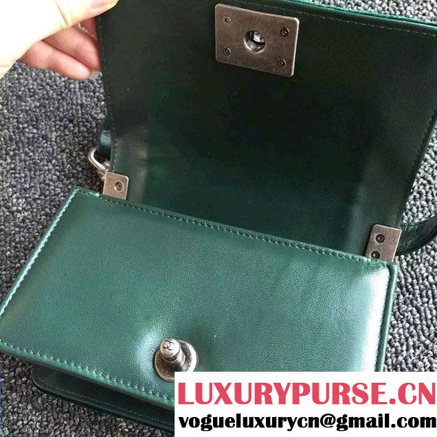 Chanel Velvet Mini Boy Flap Shoulder Bag Green