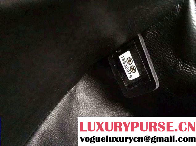 Chanel Pearl Leather Le Boy Flap Shoulder Medium Bag Black