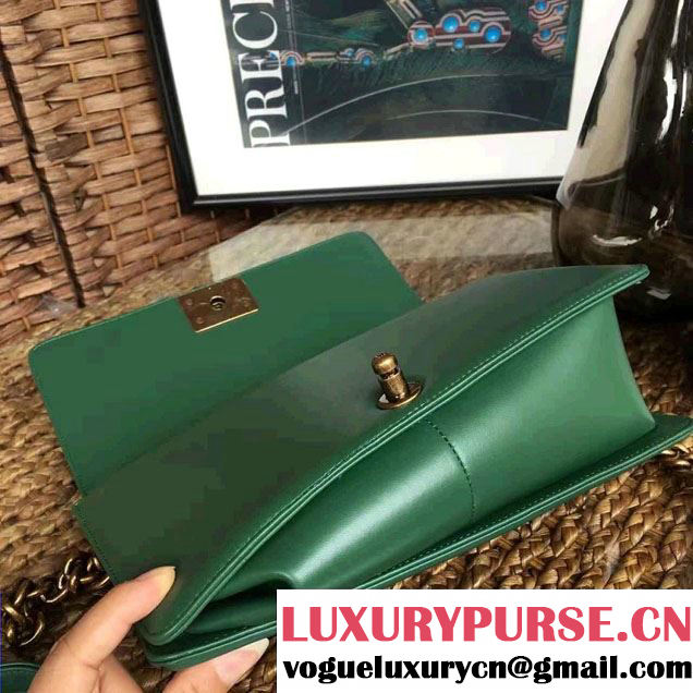 Chanel Pearl Leather Le Boy Flap Shoulder Medium Bag Green/Gold