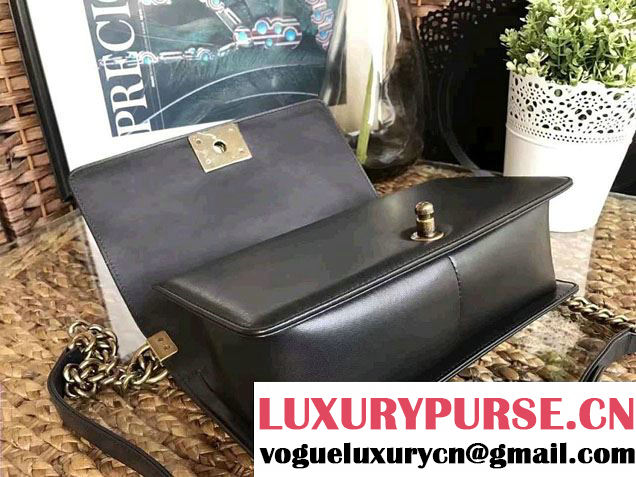 Chanel Pearl Leather Le Boy Flap Shoulder Medium Bag Black/Gold