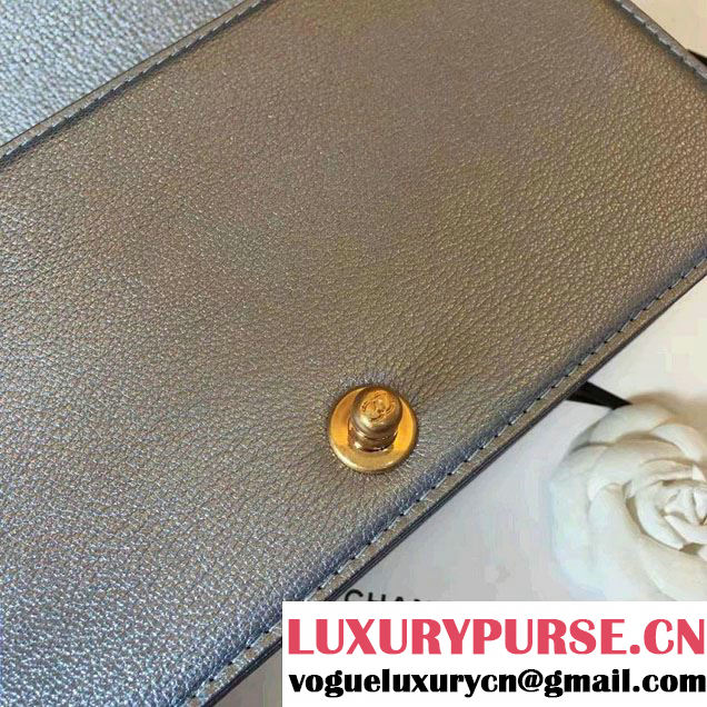 Chanel Grained Calfskin Boy Flap Shoulder Medium Bag Gray Fall Winter 2016