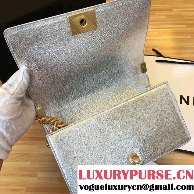 Chanel Grained Calfskin Boy Flap Shoulder Medium Bag Silver Fall Winter 2016