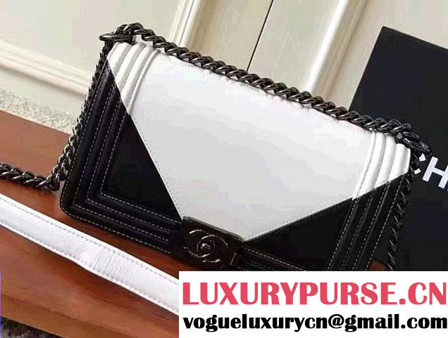 Chanel Two-Tone Black Metal Boy Flap Old Medium Bag A67086 White/Black 2017