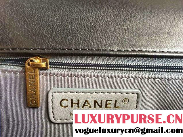 Chanel Large Boy Flap Shoulder Bag Black in original Lambskin Leather with Golden Hardware
