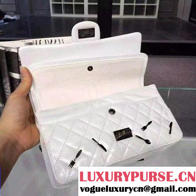 Chanel Reissue 225 With Spoon Charm Flap bag (111940) White Fall Winter 2015 (XINXIN-052479 )