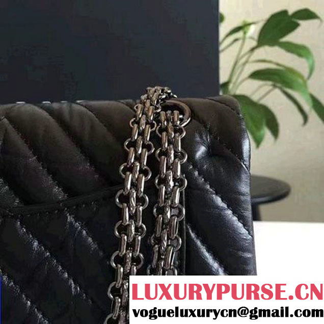 Chanel Chevron 2.55 Reisue Size 224 Flap Bag Black 2016 (KN-6072216 )