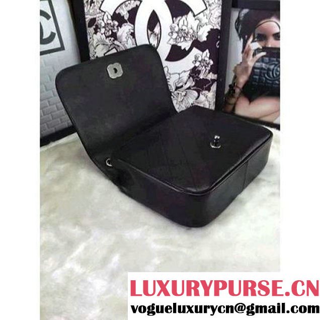 Chanel Black Messenger Bag PRE-SS 2015 (2a210-041420 )