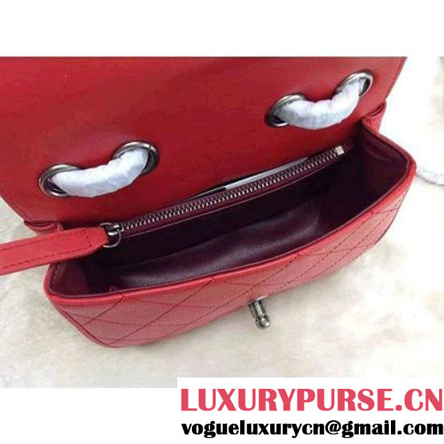 Chanel Small Messenger Bag PRE-SS 2015 in Red (2a210-041423 )