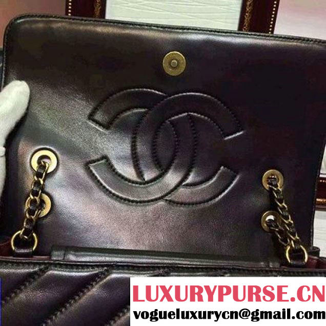 Chanel Lambskin Flap Bag With a Leather Covered CC Singnature Black Pre- Fall 2015 (2A136-062410 )