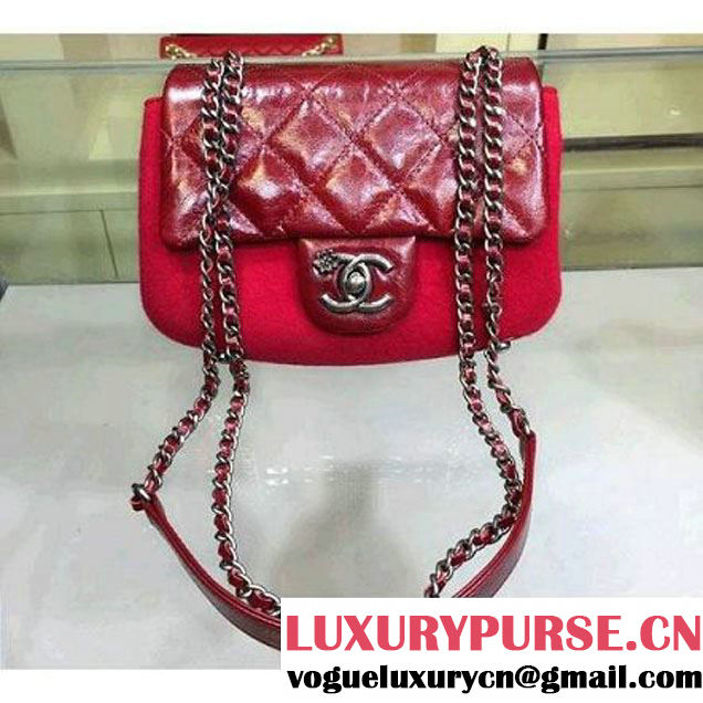 Chanel Red Calfskin And Felt Falp Bag Embellished With An Edelweiss Paris-Salzburg 2015/15 (2a143-072501 )