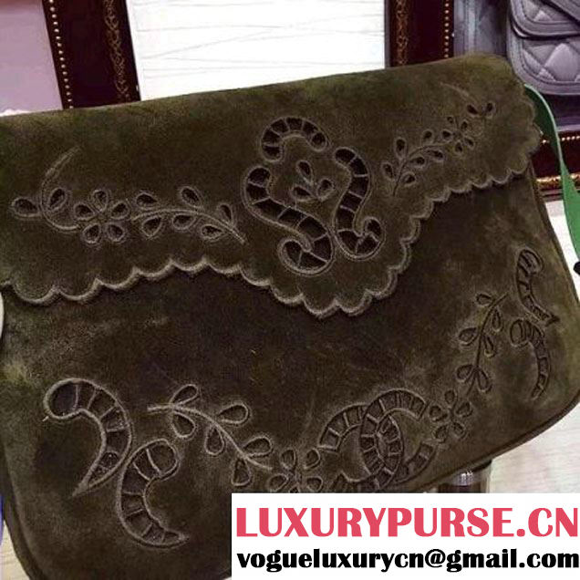Chanel A96503 Embroidered Velvet Calfskin Messenger Bag Green SS2015 (HDD-080103 )