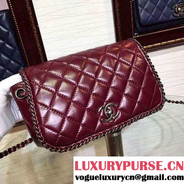 Chanel Burgundy Wax Calfskin Flap Bag Embellished With Chain Pre-Fall 2015 (2A136-090322 )