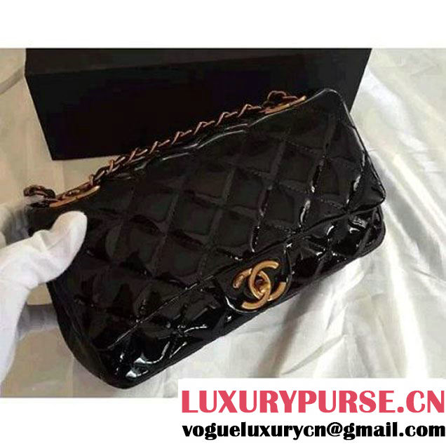 Chanel Patent CC Eyelet Flap Bag With A Medallion On The Chain Black- Pre Fall 2015 (1A001-091121 )