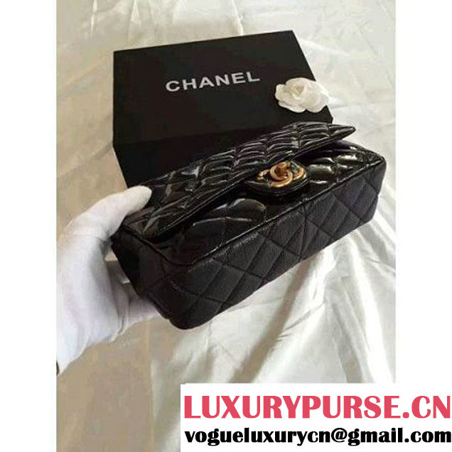 Chanel Patent CC Eyelet Flap Bag With A Medallion On The Chain Black- Pre Fall 2015 (1A001-091121 )