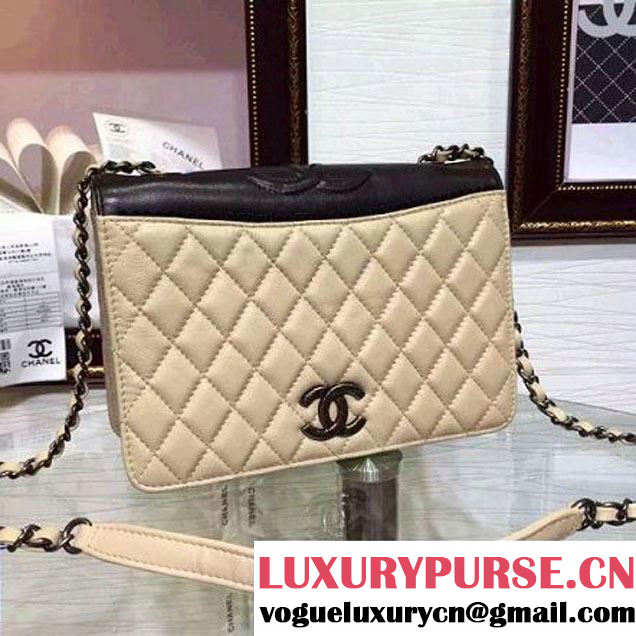 Chanel Lambksin Flap Bag Embellished With A Ribbon Piping Beige/Beige Pre Fall-Winter 2015 (2A130-101205 )
