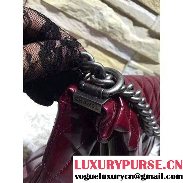 Chanel Burgundy Calfskin Flap Bag Embellished With A Tabatiere Clasp Fall-Winter 2015-16 (2A193-102833 )