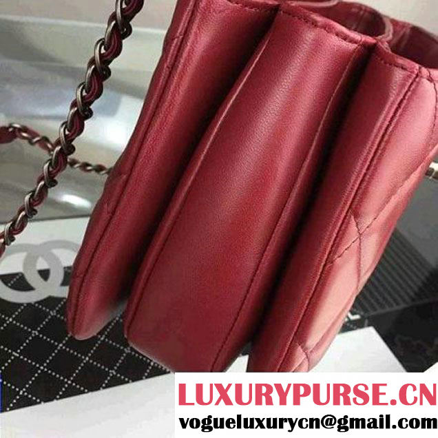 Chanel Red Calfskin Flap Bag Embellished With Chain Metallic Plate Fall-Winter 2015 (2A058-102803 )
