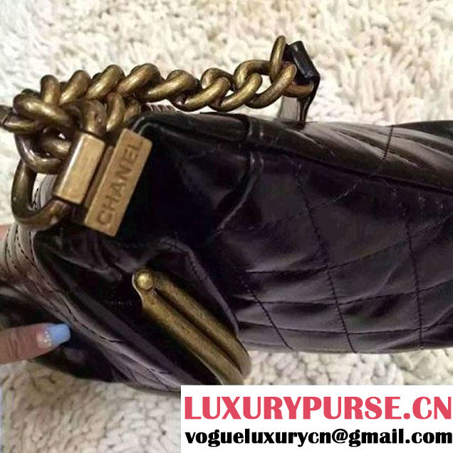 Chanel Small Calfskin Flap Bag Embellished With A Tabatiere Clasp Black Fall-Winter 2015 (2A057-110410 )