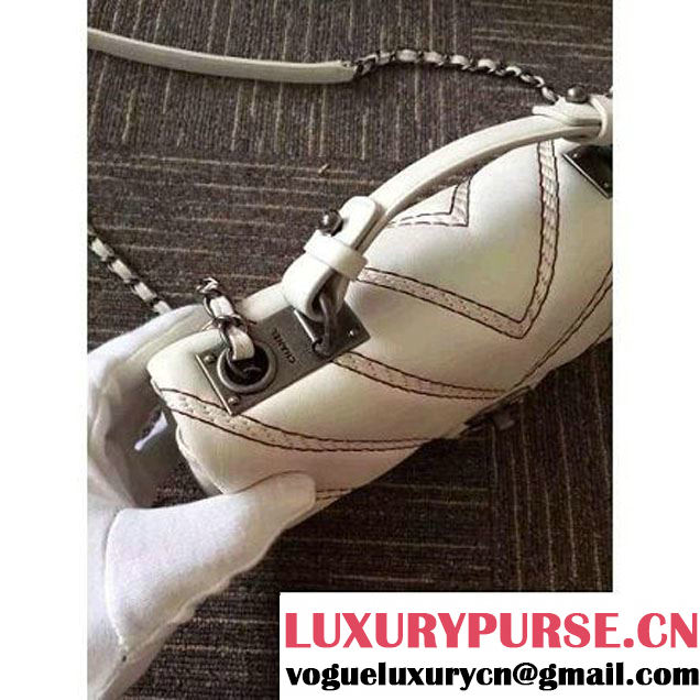 Chanel Leather Chevron Stitch Shoulder Flap Bag In White 2015/2016 (2A143-111603 )