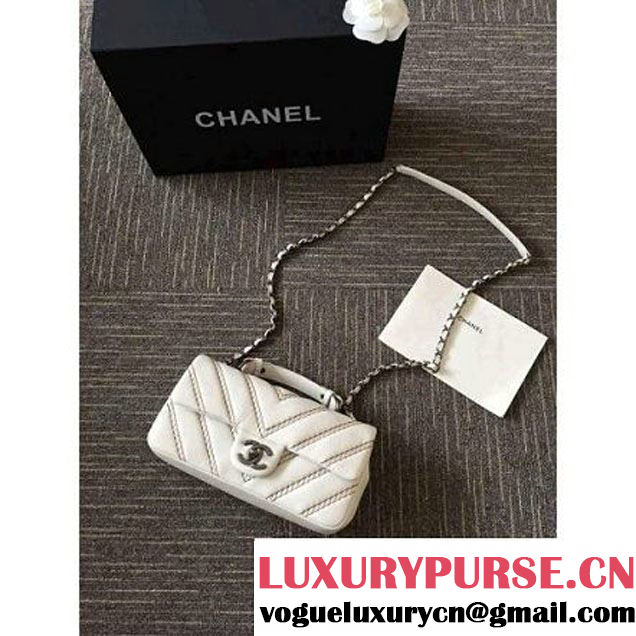 Chanel Leather Chevron Stitch Shoulder Flap Bag In White 2015/2016 (2A143-111603 )