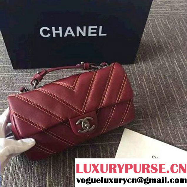 Chanel Leather Chevron Stitch Shoulder Flap Bag In Red 2015/2016 (2A143-111604 )