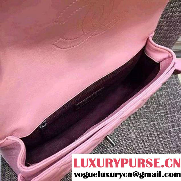 Chanel Medium Lambskin Flap Bag Adorned With A Waist Chain Pink Cruise 2016 (FTH-122311 )