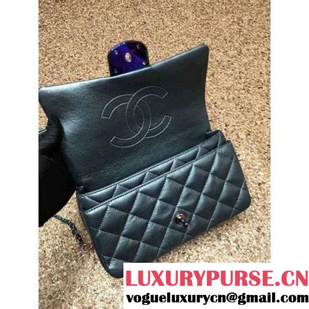 Chanel Iridescent Calfskin Flap Bag Adorned With A Waist Chain Kahki Cruise 2016 (MC-6011104 )