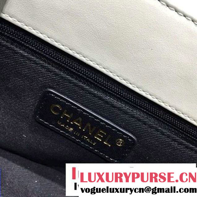 Chanel Coco Curve Flap Messenger Bag A93461 White Paris 2016 (2A143-6070614 )