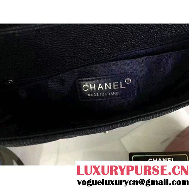 Chanel Grained Calfskin Messenger Bag A98553 Navy F/W 2016 (2B038-6081017 )