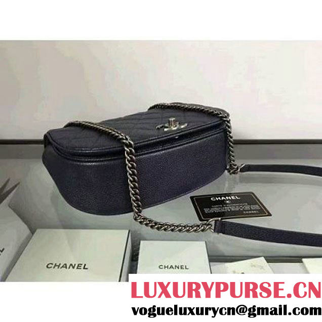 Chanel Grained Calfskin Messenger Bag A98553 Navy F/W 2016 (2B038-6081017 )