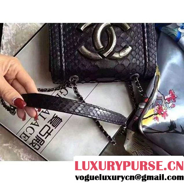 Chanel Small Python, Calfskin & Ruthenium Metal Bronze Flap Bag Black F/W 2016 (YUN-6090919 )