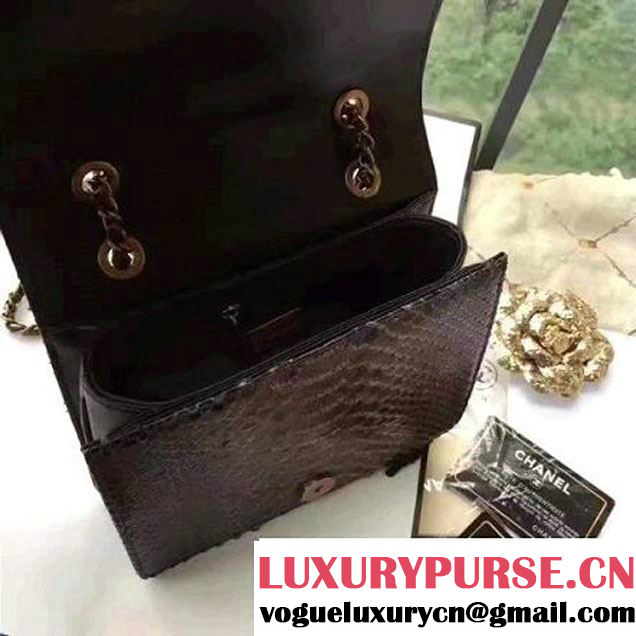 Chanel Small Python, Calfskin & Gold Metal Bronze Flap Bag Black/White F/W 2016 (YUN-6091807 )