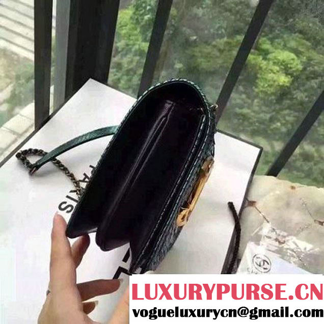 Chanel Small Python, Calfskin & Gold Metal Bronze Flap Bag Green/Black F/W 2016 (YUN-6091808 )