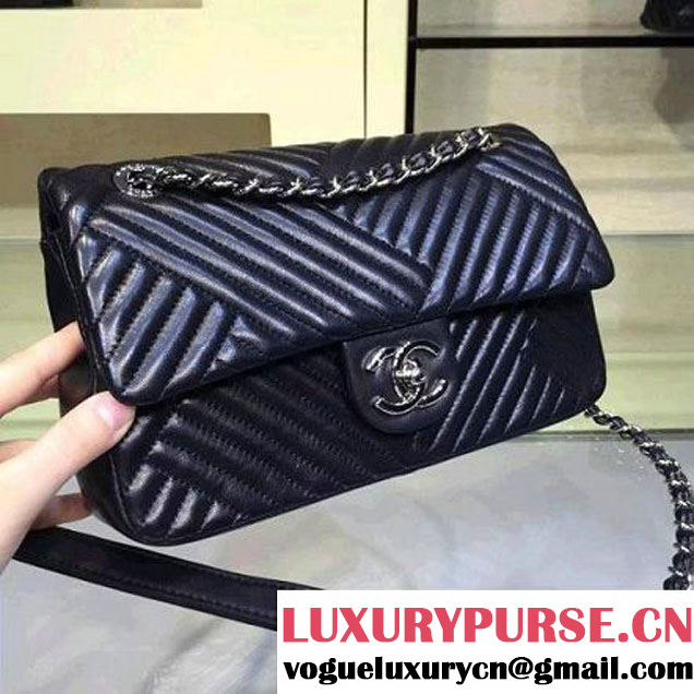 Chanel Medium Black Quilted Lambskin Flap Bag Fall-Winter 2015/16 (2A143-092801 )