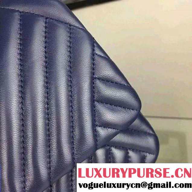 Chanel Medium Navy Quilted Lambskin Flap Bag Fall-Winter 2015/16 (2A058-102003 )