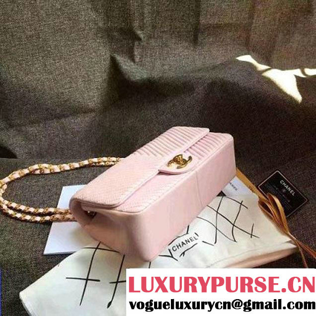 Chanel Lambskin Flap Bag Embellished With Chevron Quilting Rouge Cruise 2016 (1A145-7010402 )