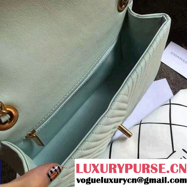 Chanel Lambskin Flap Bag Embellished With Chevron Quilting Lilac  Cruise 2016 (1A145-7010401 )