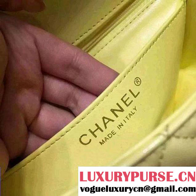Chanel Small Classic Flap Bag In Yellow Patent Calfskin (FTH-6042215 )