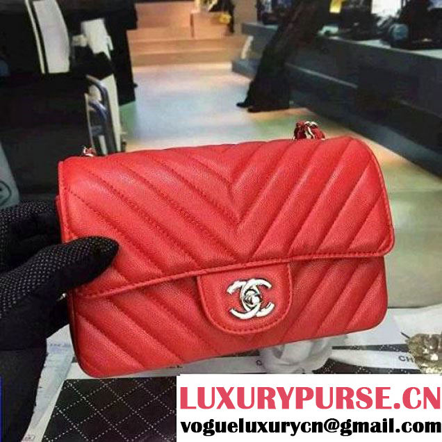 Chanel Small Grained Calfskin Chevron Classic Flap Bag A01112 Red 2016 (2A058-6052305 )